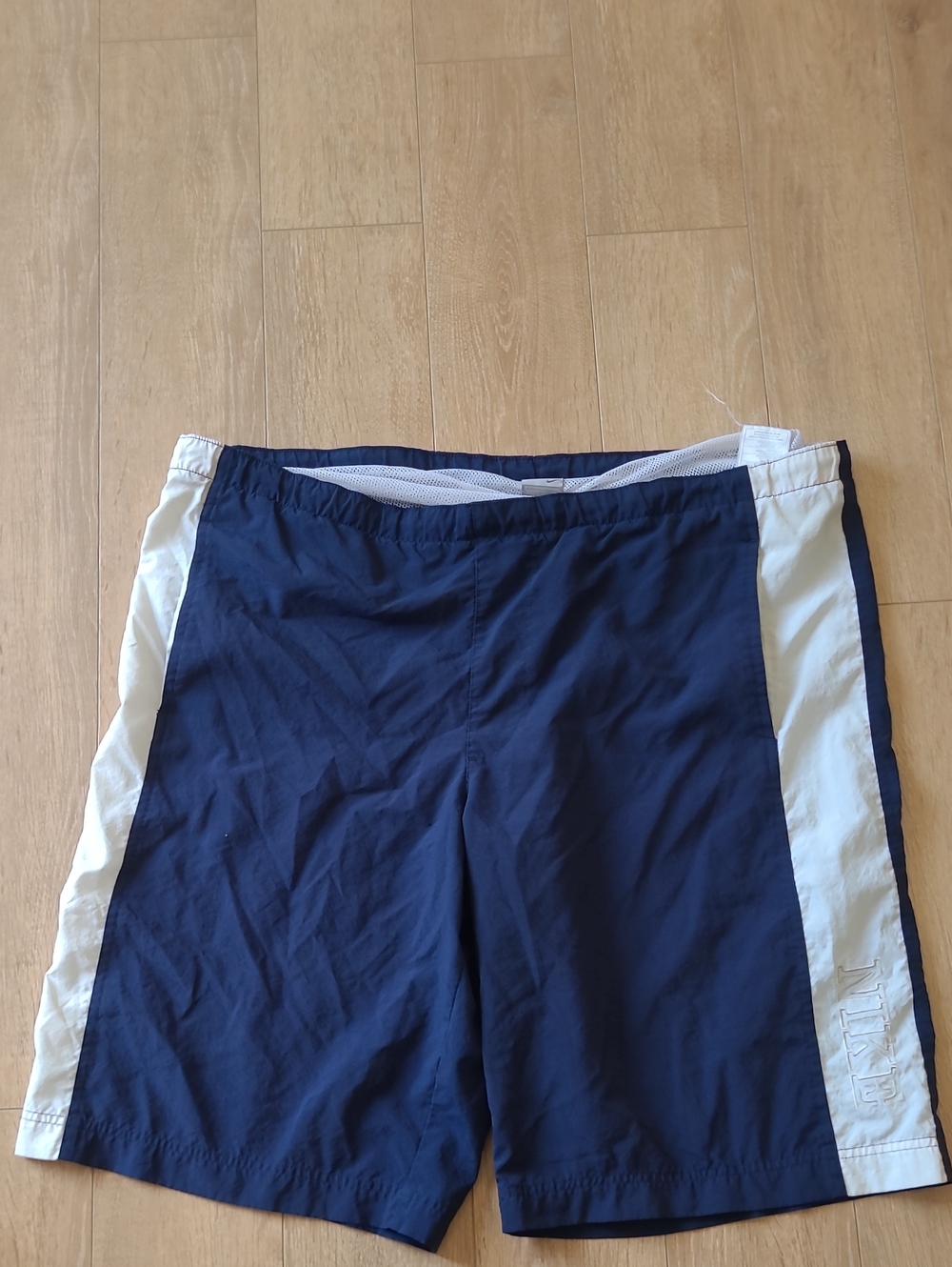 Y2K Nike Navy and White Lined Swim Trunks